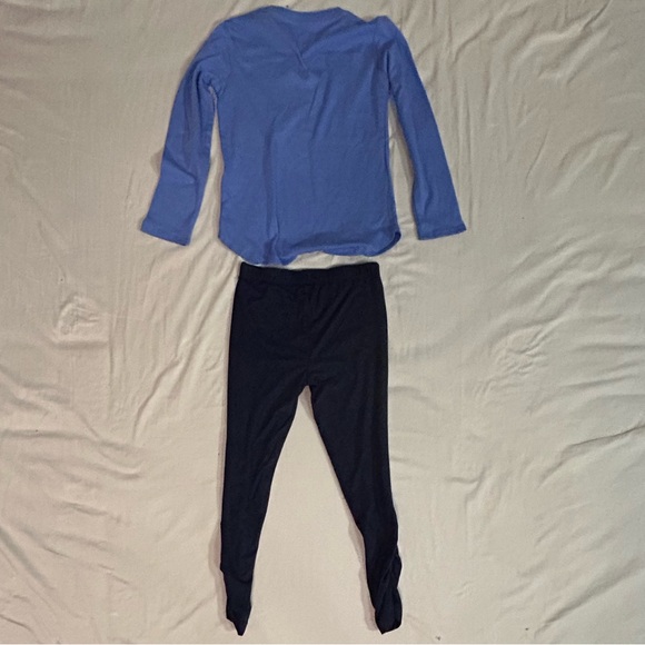 Nike 2-pc set $65 - Picture 2 of 4